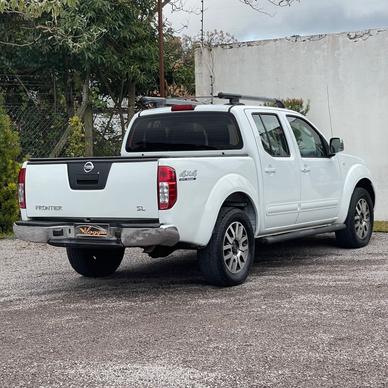 FRONTIER 2.5 SL 4X4 CD TURBO ELETRONIC DIESEL 4P AUTOMÁTICO - 2014 - CAXIAS DO SUL
