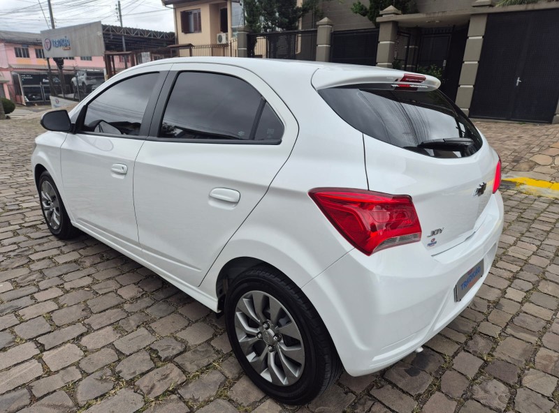 ONIX 1.0 JOY BLACK 8V FLEX 4P MANUAL - 2021 - CAXIAS DO SUL