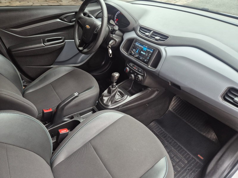 ONIX 1.0 JOY BLACK 8V FLEX 4P MANUAL - 2021 - CAXIAS DO SUL