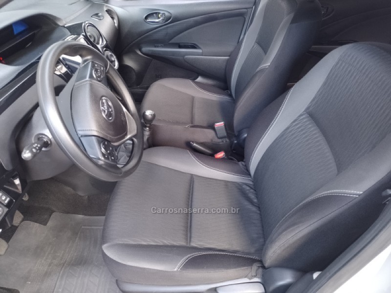 ETIOS 1.5 XS 16V FLEX 4P MANUAL - 2017 - CAXIAS DO SUL