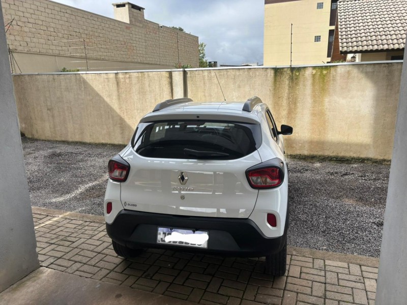 KWID 1.0 12V SCE FLEX ZEN MANUAL - 2024 - VACARIA