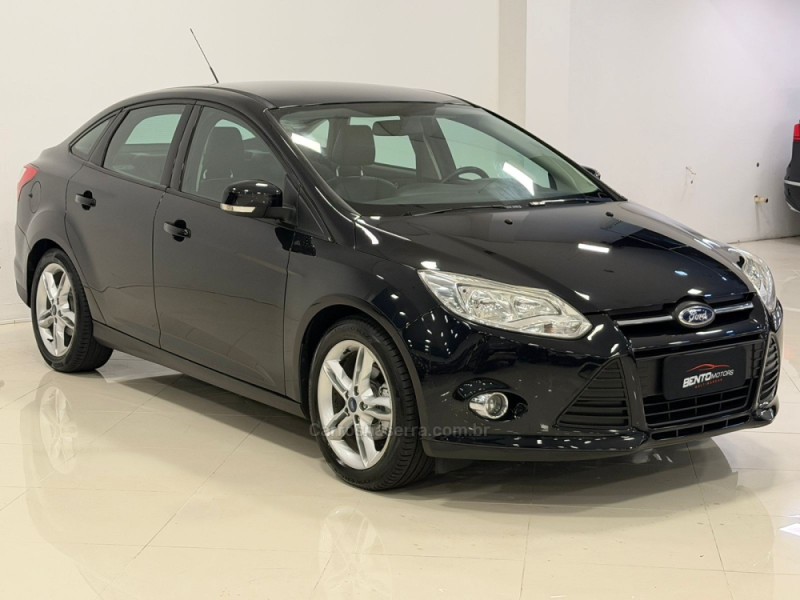 FOCUS 2.0 SE SEDAN 16V FLEX 4P AUTOMÁTICO - 2015 - BENTO GONçALVES