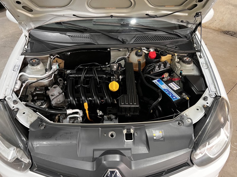 CLIO 1.0 EXPRESSION 16V HI-FLEX 4P MANUAL - 2016 - CAXIAS DO SUL