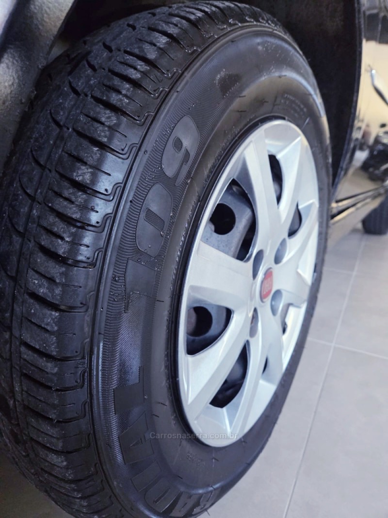 SIENA 1.0 MPI EL CELEBRATION 8V FLEX 4P MANUAL - 2011 - CAMPO BOM