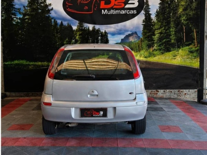 CORSA 1.0 MPFI MAXX 8V GASOLINA 4P MANUAL - 2003 - CAXIAS DO SUL