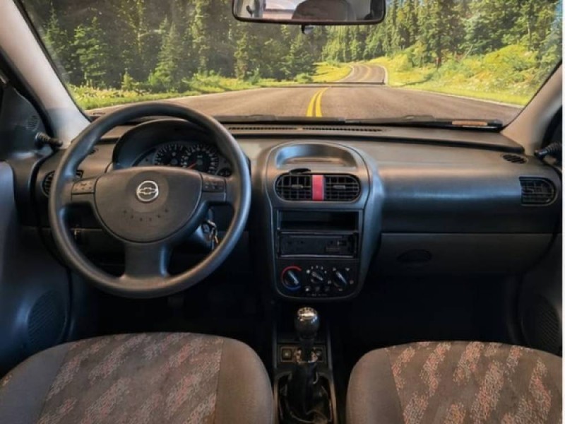 CORSA 1.0 MPFI MAXX 8V GASOLINA 4P MANUAL - 2003 - CAXIAS DO SUL