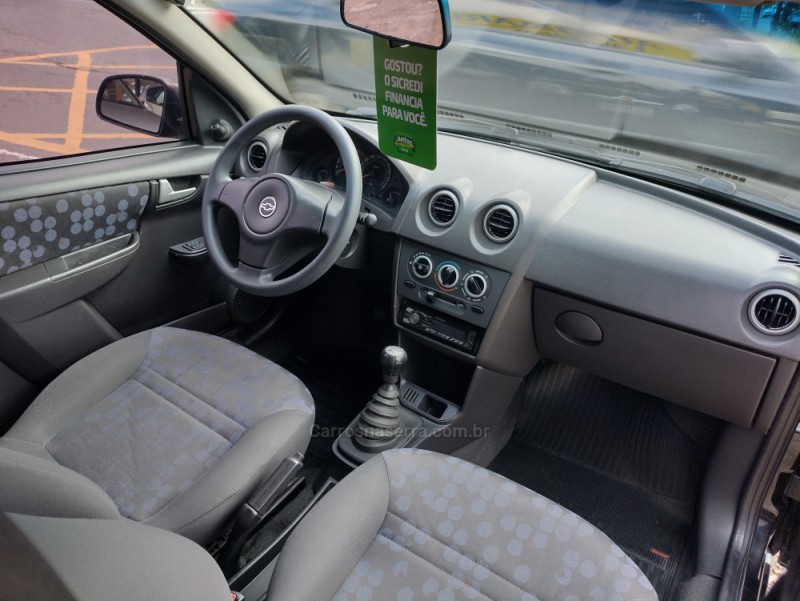 PRISMA 1.4 MPFI JOY 8V FLEX 4P MANUAL - 2009 - CAXIAS DO SUL