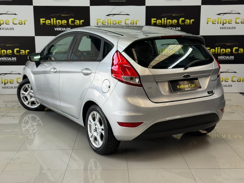FIESTA 1.6 SE HATCH 16V FLEX 4P MANUAL - 2014 - CAXIAS DO SUL