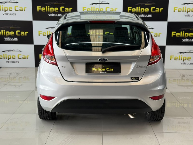 FIESTA 1.6 SE HATCH 16V FLEX 4P MANUAL - 2014 - CAXIAS DO SUL