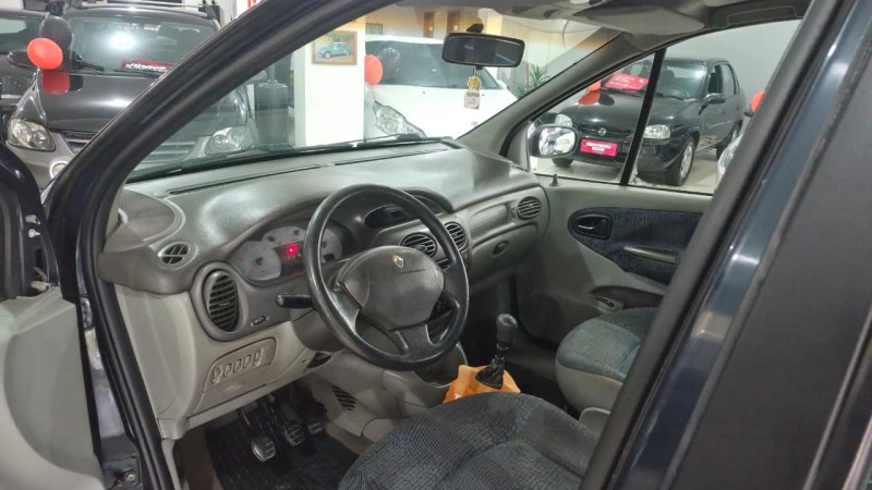 SCÉNIC 1.6 AUTHENTIQUE 16V GASOLINA 4P MANUAL - 2005 - CAXIAS DO SUL