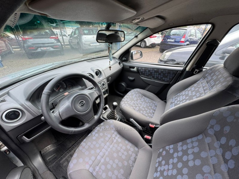 PRISMA 1.4 MPFI JOY 8V FLEX 4P MANUAL - 2008 - IGREJINHA