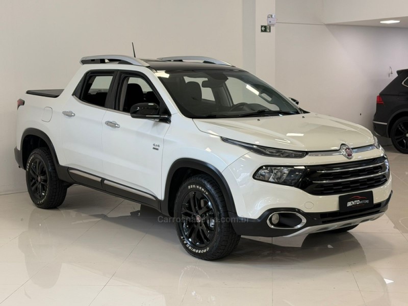 TORO 2.0 16V TURBO DIESEL VOLCANO AT9 4X4 AUTOMÁTICO - 2018 - BENTO GONçALVES