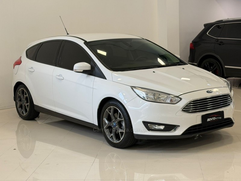 FOCUS 2.0 SE HATCH 16V FLEX 4P AUTO - 2016 - BENTO GONçALVES