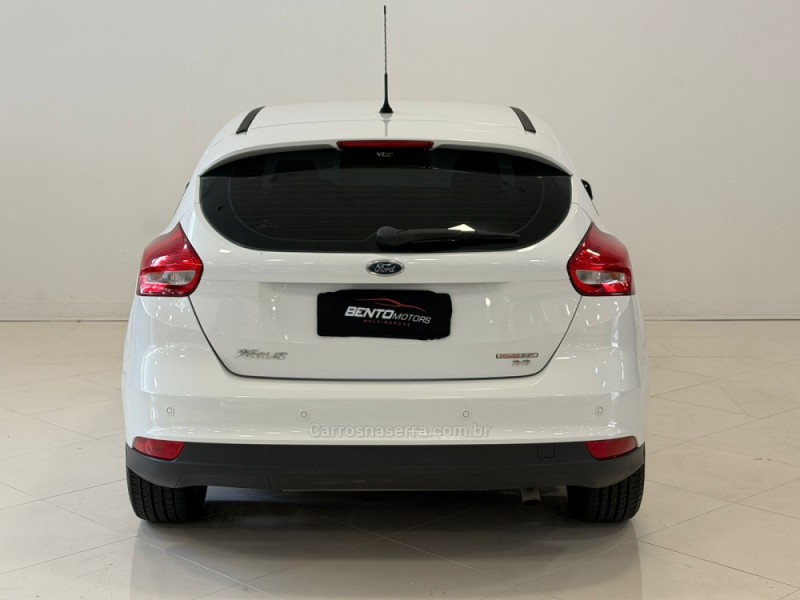 FOCUS 2.0 SE HATCH 16V FLEX 4P AUTO - 2016 - BENTO GONçALVES