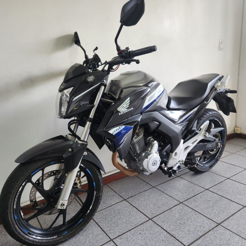 CB 250F TWISTER CBS - 2020 - FARROUPILHA