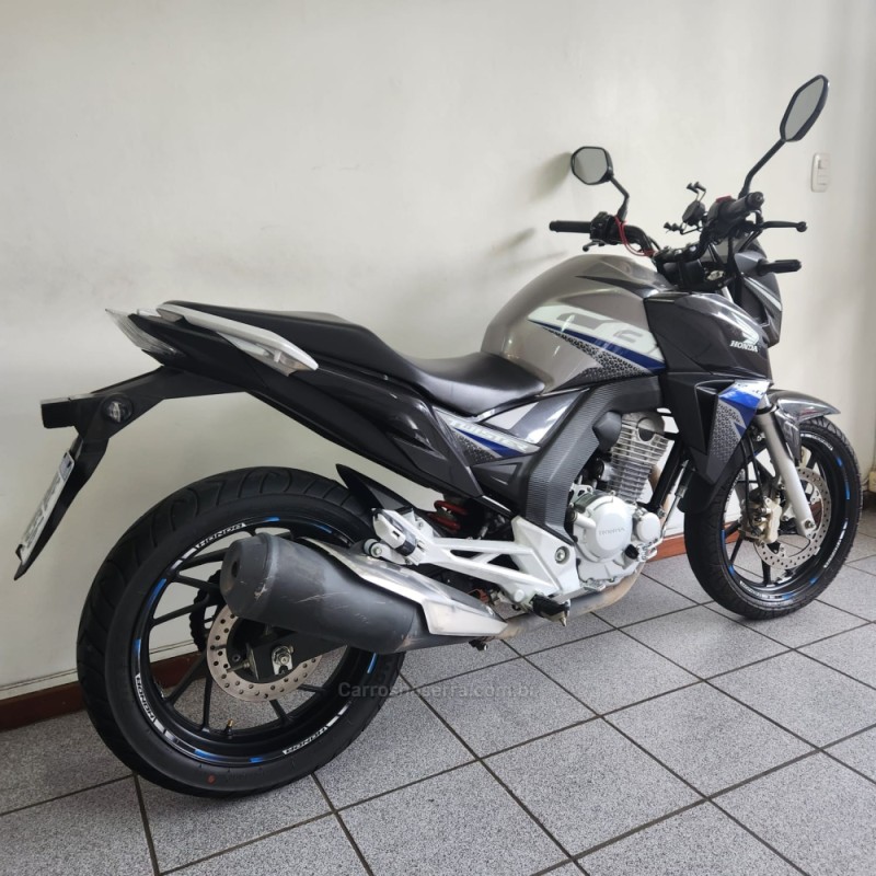 CB 250F TWISTER CBS - 2020 - FARROUPILHA