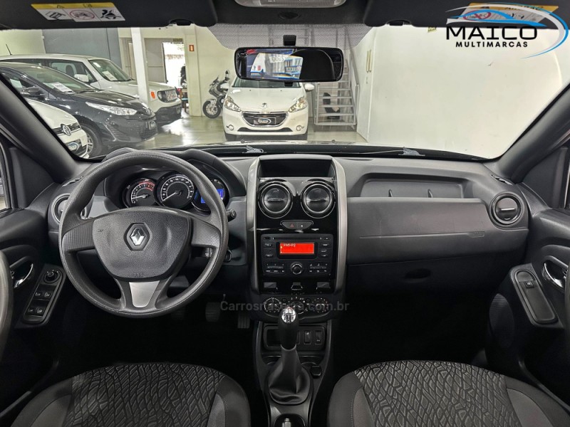 OROCH 1.6 16V EXPRESSION FLEX 4P MANUAL - 2017 - NOVO HAMBURGO