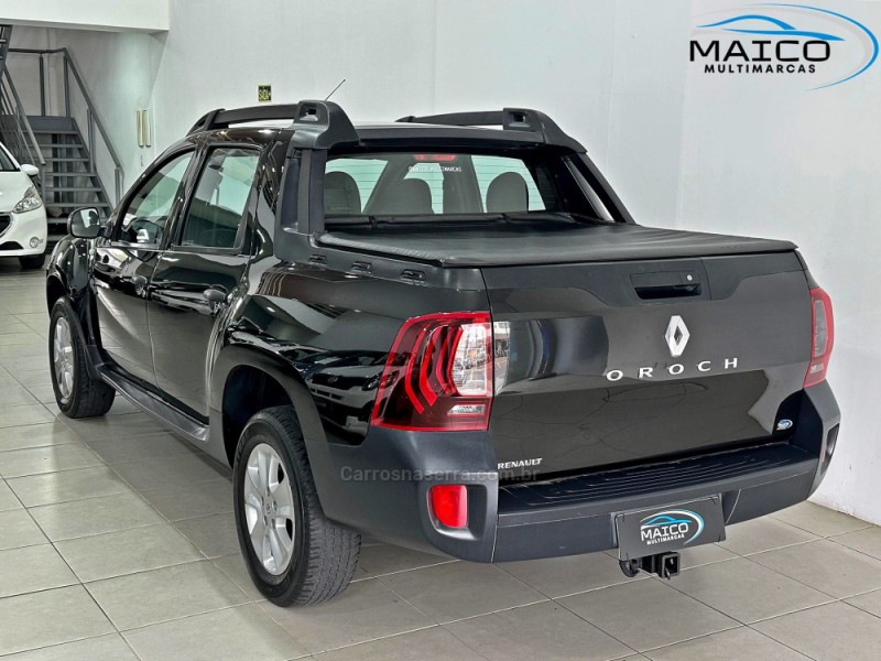 OROCH 1.6 16V EXPRESSION FLEX 4P MANUAL - 2017 - NOVO HAMBURGO
