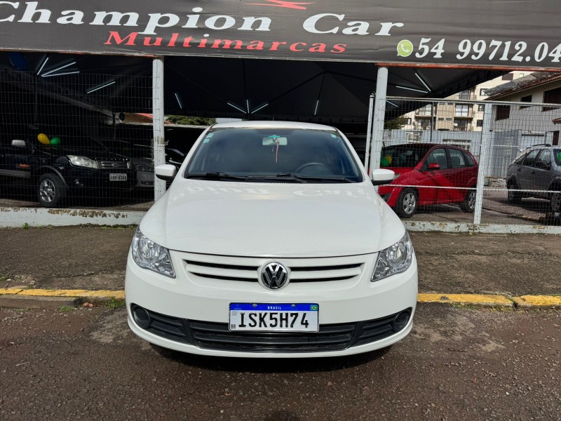 VOYAGE 1.0 MI 8V FLEX 4P MANUAL - 2012 - VACARIA