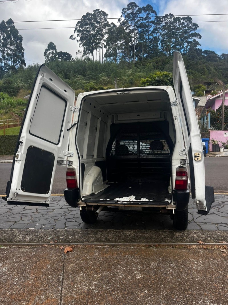 FIORINO 1.3 MPI FURGÃO 8V FLEX 2P MANUAL - 2010 - CARLOS BARBOSA