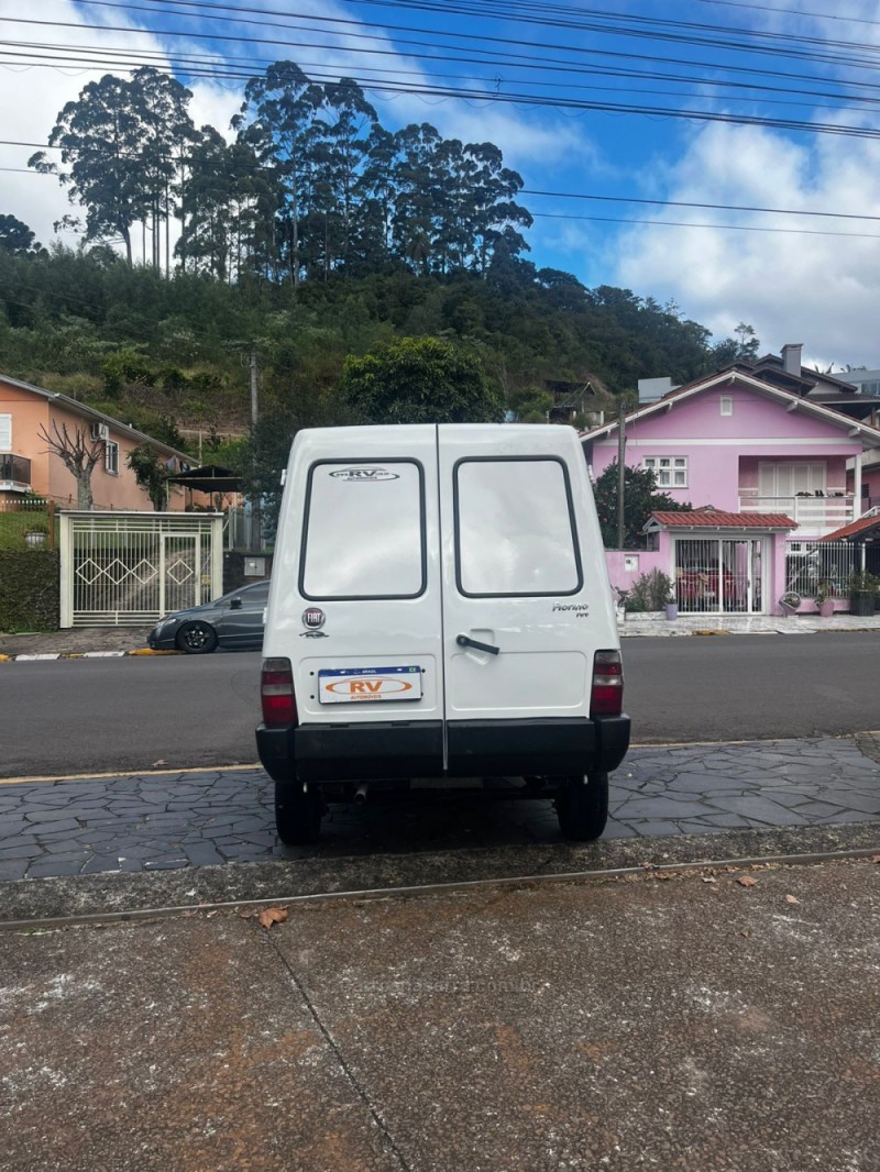 FIORINO 1.3 MPI FURGÃO 8V FLEX 2P MANUAL - 2010 - CARLOS BARBOSA
