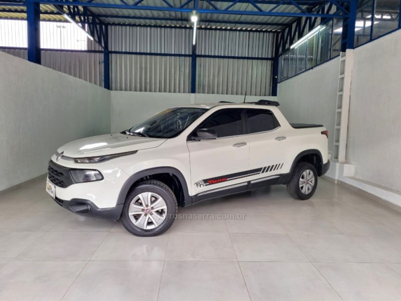 TORO 1.8 16V EVO FLEX FREEDOM AUTOMÁTICO - 2017 - VACARIA