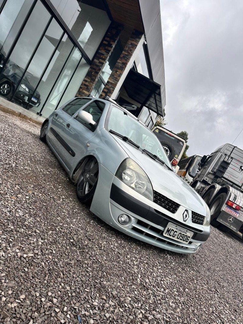 CLIO 1.6 PRIVILÉGE 16V GASOLINA 4P MANUAL - 2004 - CAXIAS DO SUL