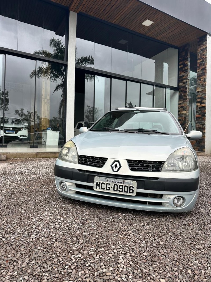 CLIO 1.6 PRIVILÉGE 16V GASOLINA 4P MANUAL - 2004 - CAXIAS DO SUL