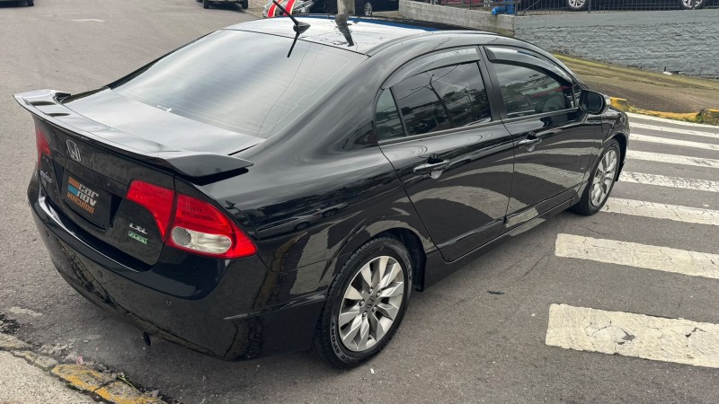 CIVIC 1.8 LXL 16V FLEX 4P AUTOMÁTICO - 2011 - CAXIAS DO SUL