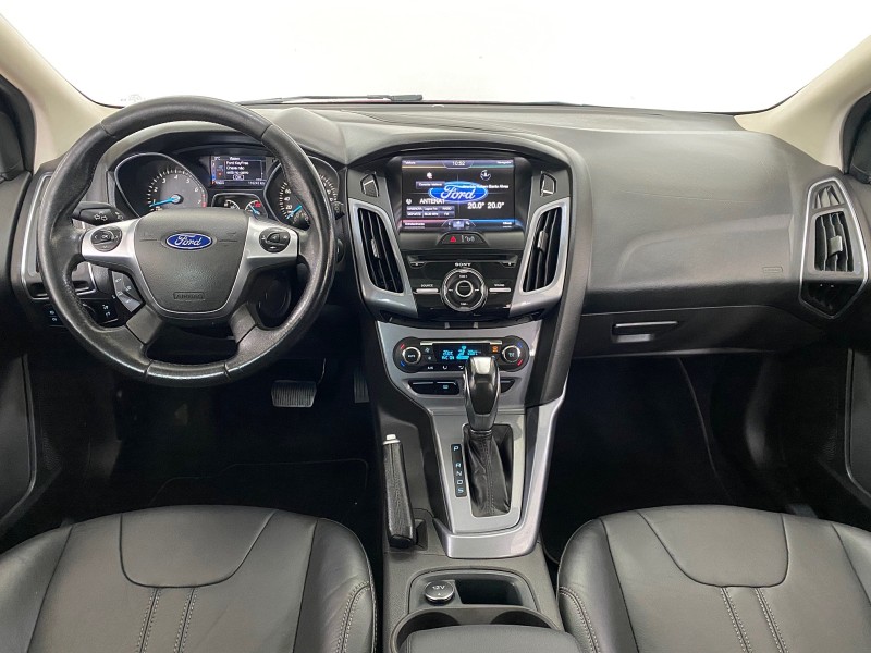 FOCUS 2.0 TITANIUM PLUS HATCH 16V FLEX 4P AUTO - 2015 - CAXIAS DO SUL
