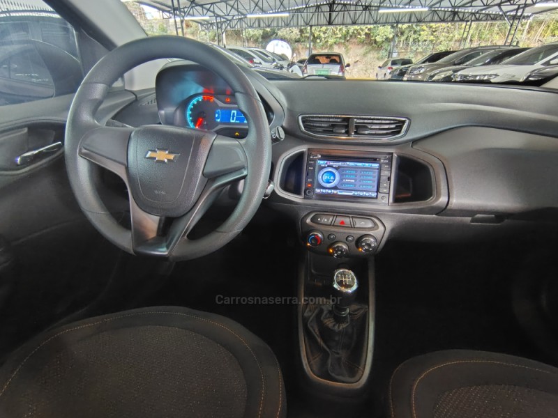 ONIX 1.4 MPFI LT 8V FLEX 4P MANUAL - 2014 - CAXIAS DO SUL