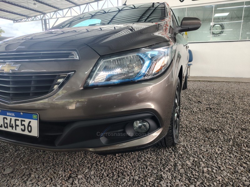 ONIX 1.4 MPFI LT 8V FLEX 4P MANUAL - 2014 - CAXIAS DO SUL