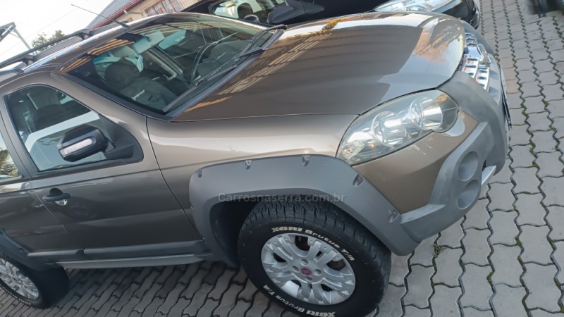 PALIO 1.8 MPI ADVENTURE LOCKER WEEKEND 8V FLEX 4P MANUAL - 2009 - CAXIAS DO SUL