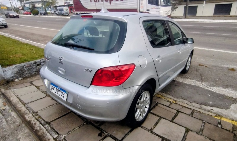 307 1.6 PRESENCE 16V FLEX 4P MANUAL - 2011 - CAXIAS DO SUL
