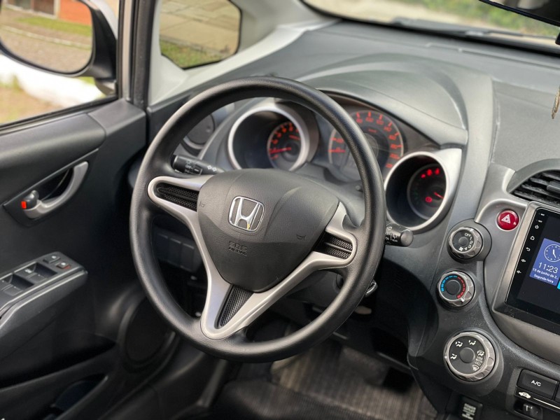 FIT 1.4 LXL 16V FLEX 4P AUTOMÁTICO - 2010 - FARROUPILHA