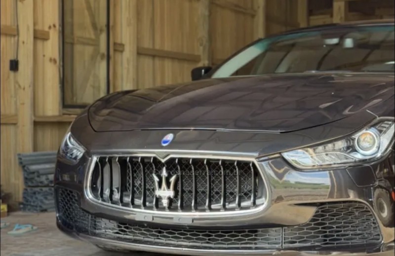 GHIBLI 3.0 S Q4 24V V6 GASOLINA 4P AUTOMÁTICO - 2014 - FARROUPILHA