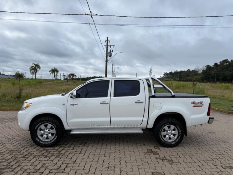 HILUX 2.5 4X4 CD 16V TURBO DIESEL 4P MANUAL - 2008 - IVOTI