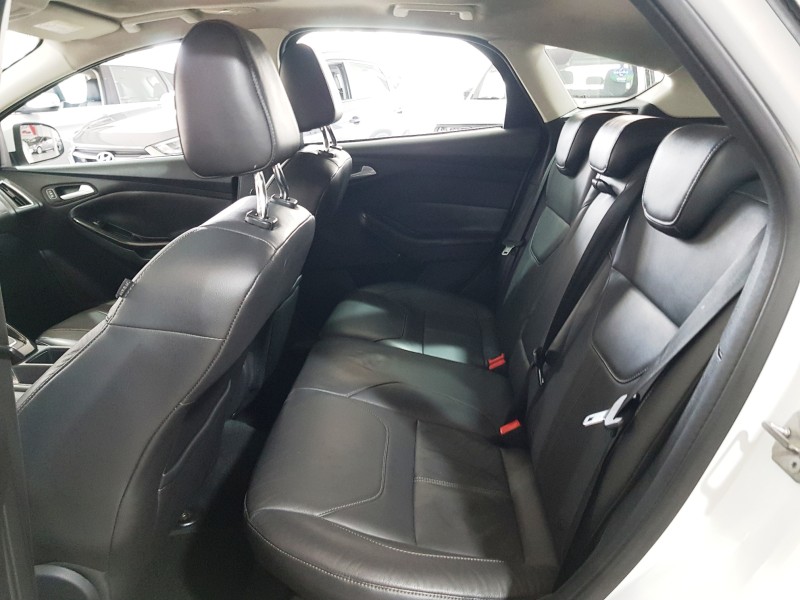 FOCUS 2.0 TITANIUM PLUS HATCH 16V FLEX 4P AUTO - 2016 - CAXIAS DO SUL