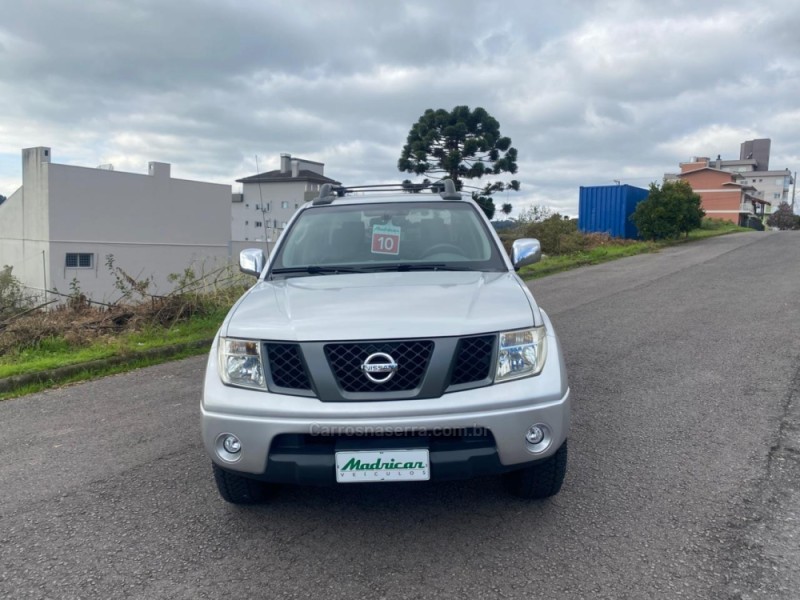 FRONTIER 2.5 LE 4X4 CD TURBO ELETRONIC DIESEL 4P MANUAL - 2010 - FLORES DA CUNHA