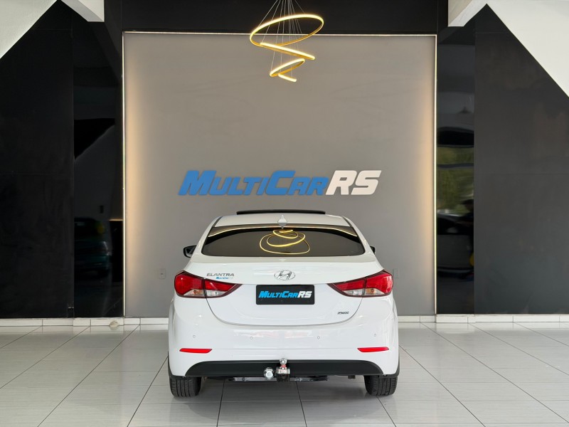 ELANTRA 1.8 GLS 16V FLEX AUTOMÁTICO - 2015 - ESTâNCIA VELHA