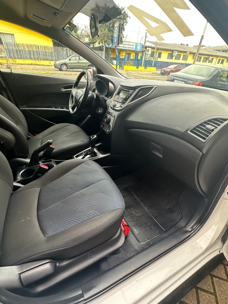HB20X 1.6 16V STYLE FLEX 4P AUTOMÁTICO - 2014 - PAROBé