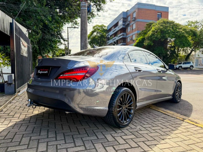 CLA 180 1.6 16V TURBO 122CV GASOLINA 4P MANUAL - 2018 - NOVO HAMBURGO