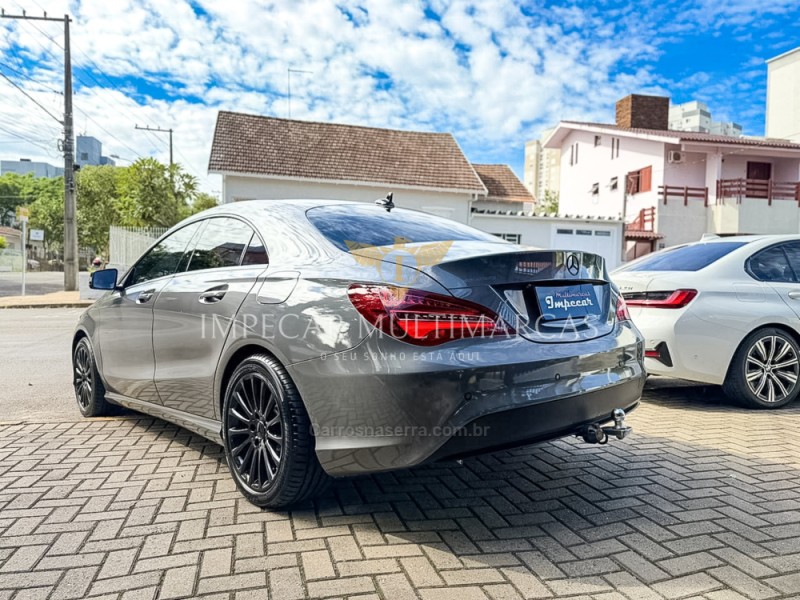 CLA 180 1.6 16V TURBO 122CV GASOLINA 4P MANUAL - 2018 - NOVO HAMBURGO