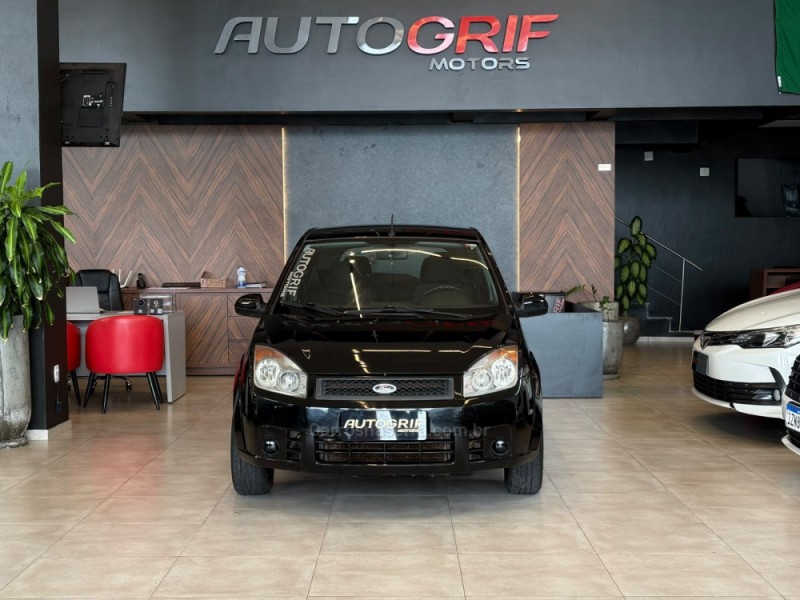 FIESTA 1.6 MPI CLASS HATCH 8V FLEX 4P MANUAL - 2009 - CAMPO BOM
