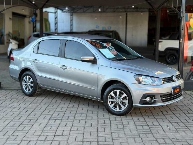 VOYAGE 1.6 MI HIGHLINE 8V FLEX 4P MANUAL - 2017 - LAGOA VERMELHA