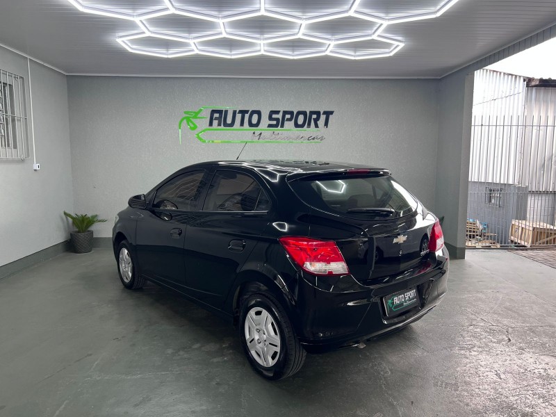 ONIX 1.0 MPFI LT 8V FLEX 4P MANUAL - 2015 - CAXIAS DO SUL