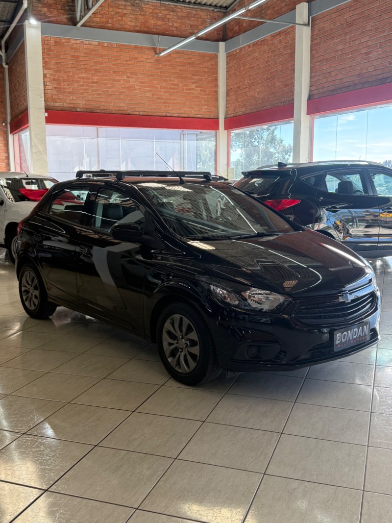 ONIX 1.0 JOY BLACK 8V FLEX 4P MANUAL - 2021 - FARROUPILHA