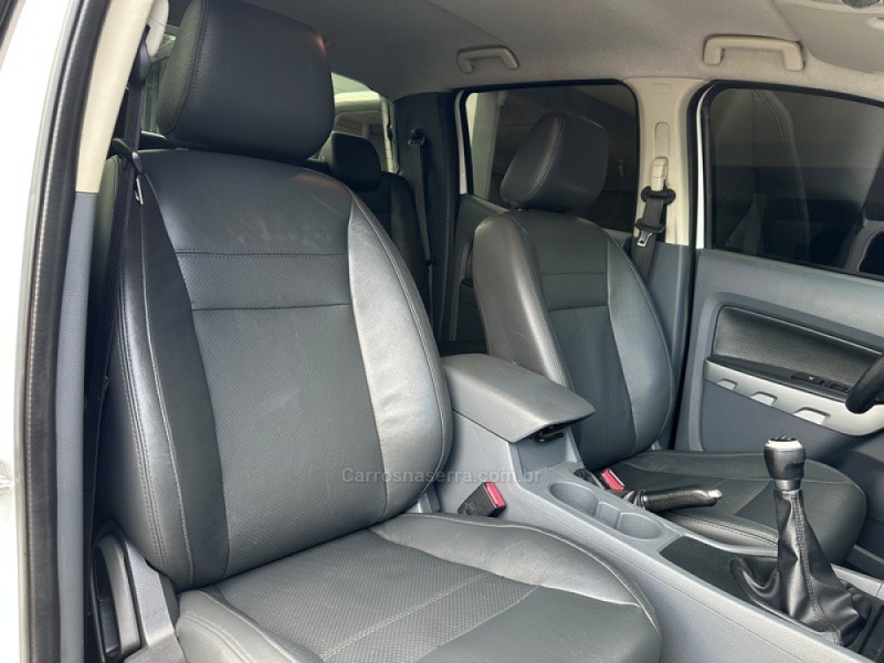 RANGER 2.5 XLT 4X2 CD 16V FLEX 4P MANUAL - 2014 - GUAPORé