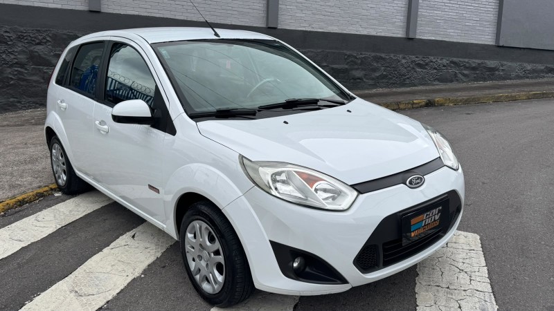 fiesta 1.6 mpi class hatch 8v flex 4p manual 2013 caxias do sul