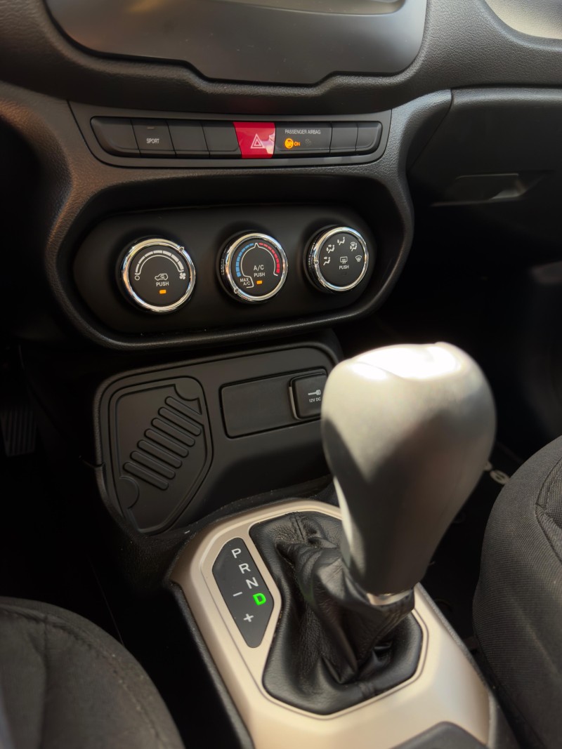 RENEGADE 1.8 16V FLEX 4P AUTOMÁTICO - 2018 - ANTôNIO PRADO